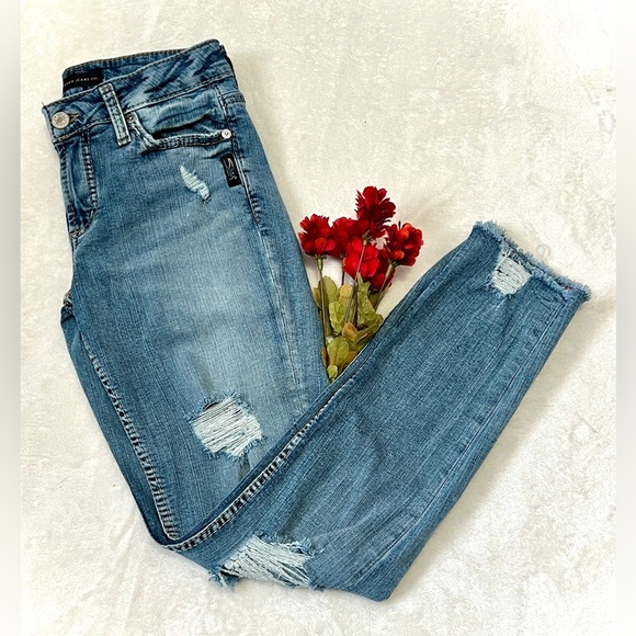 Silver Jeans Elyse Ankle Slim Fit Distressed Jean - Size 24 - Picture 1 of 11
